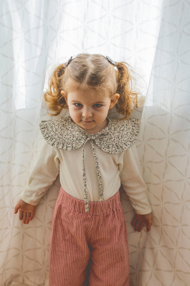 Cotton Peter Pan Collar with Ruffle – Blue Flowers