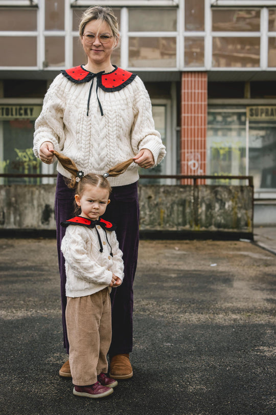 Linen Peter Pan Collar with Ruffle Ladybird
