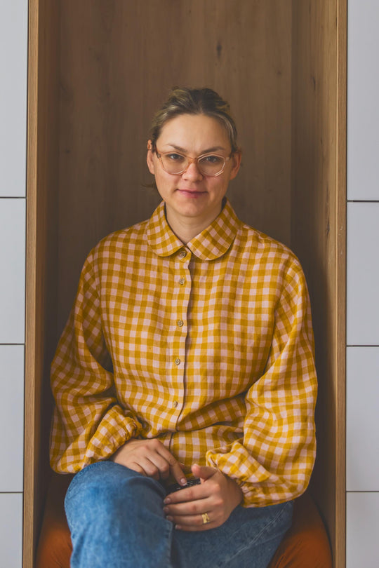 Rounded Peter Pan Collar Check Linen Shirt