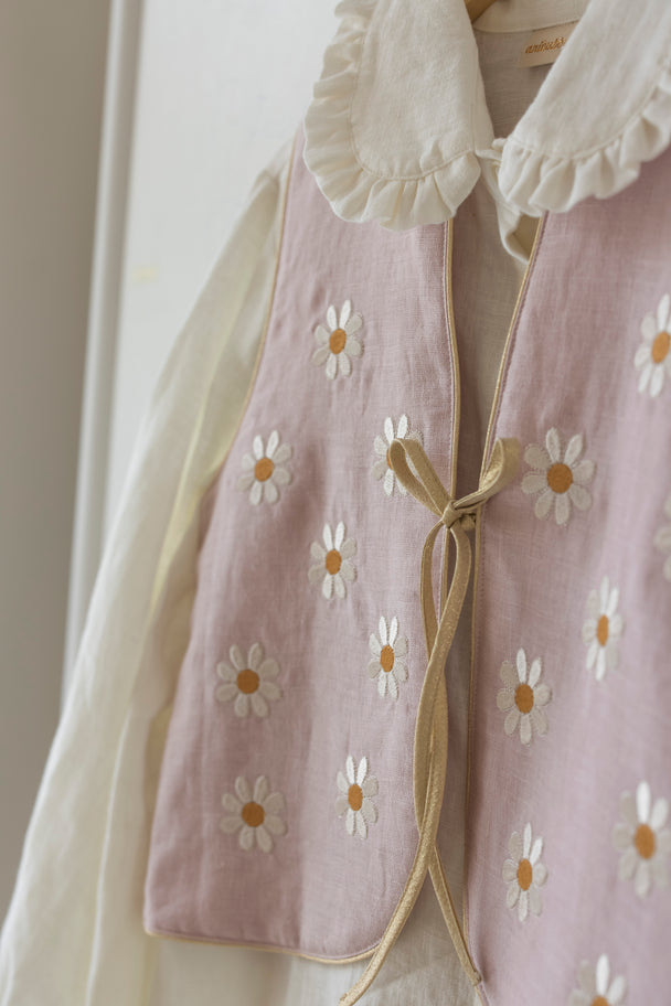 Short Linen vest Daisy with embroidery