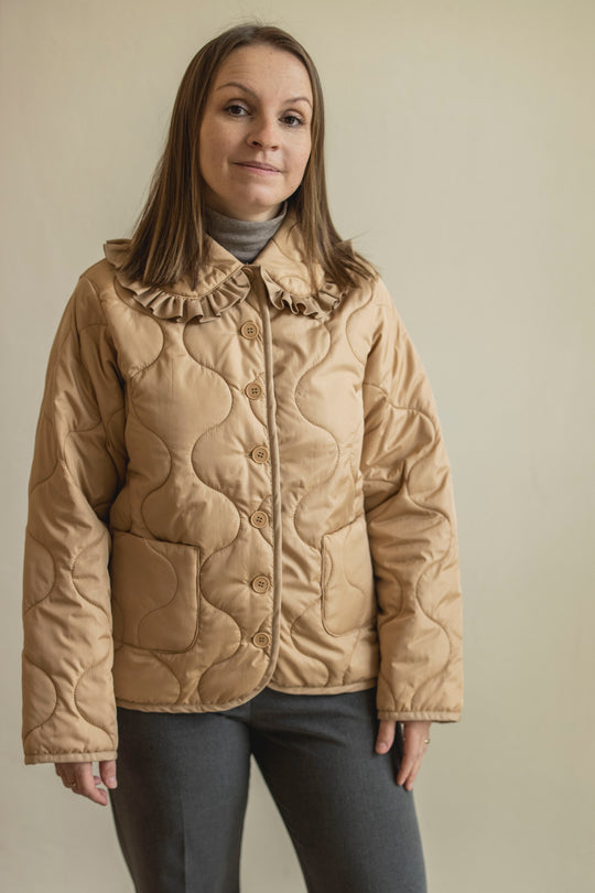 Dune Quilted Jacket with ruffled collar