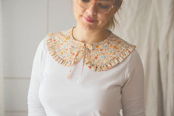 Cotton Peter Pan Collar with Ruffle – Sweet Flowers