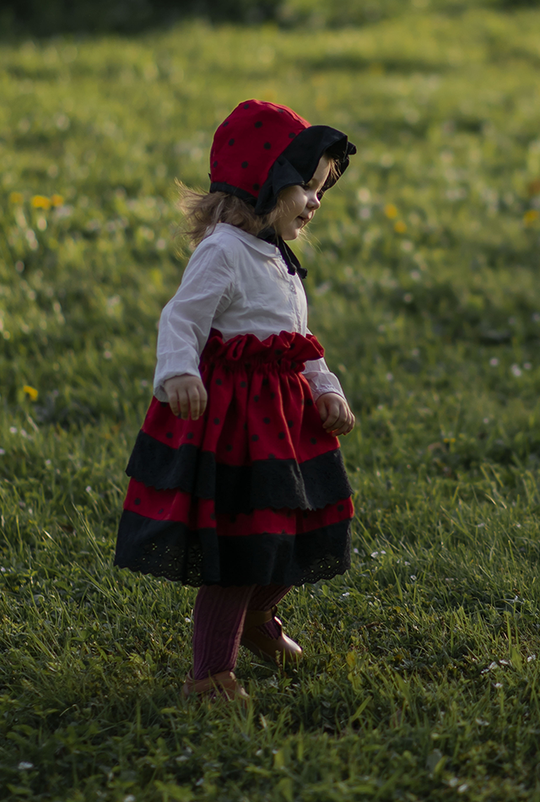 Linen Bonnet Ladybird With Ruffle
