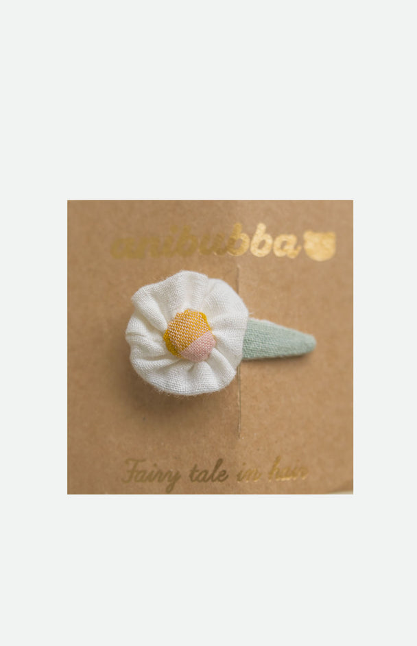 Daisy Linen Flower Hair Snap