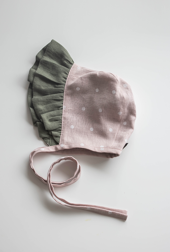 Linen Bonnet Strawberry I