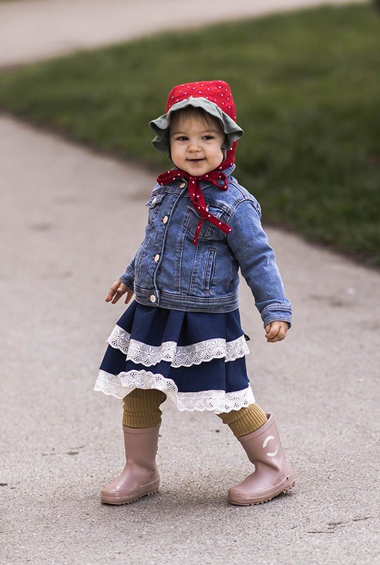 Linen Bonnet Red Strawberry
