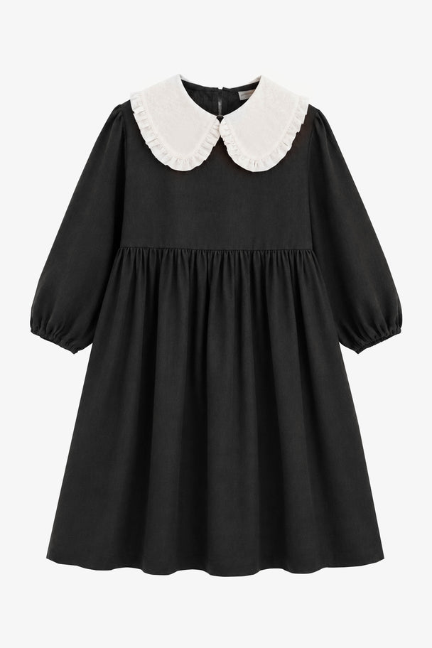 Vintage Linen Dress with Peter Pan Collar